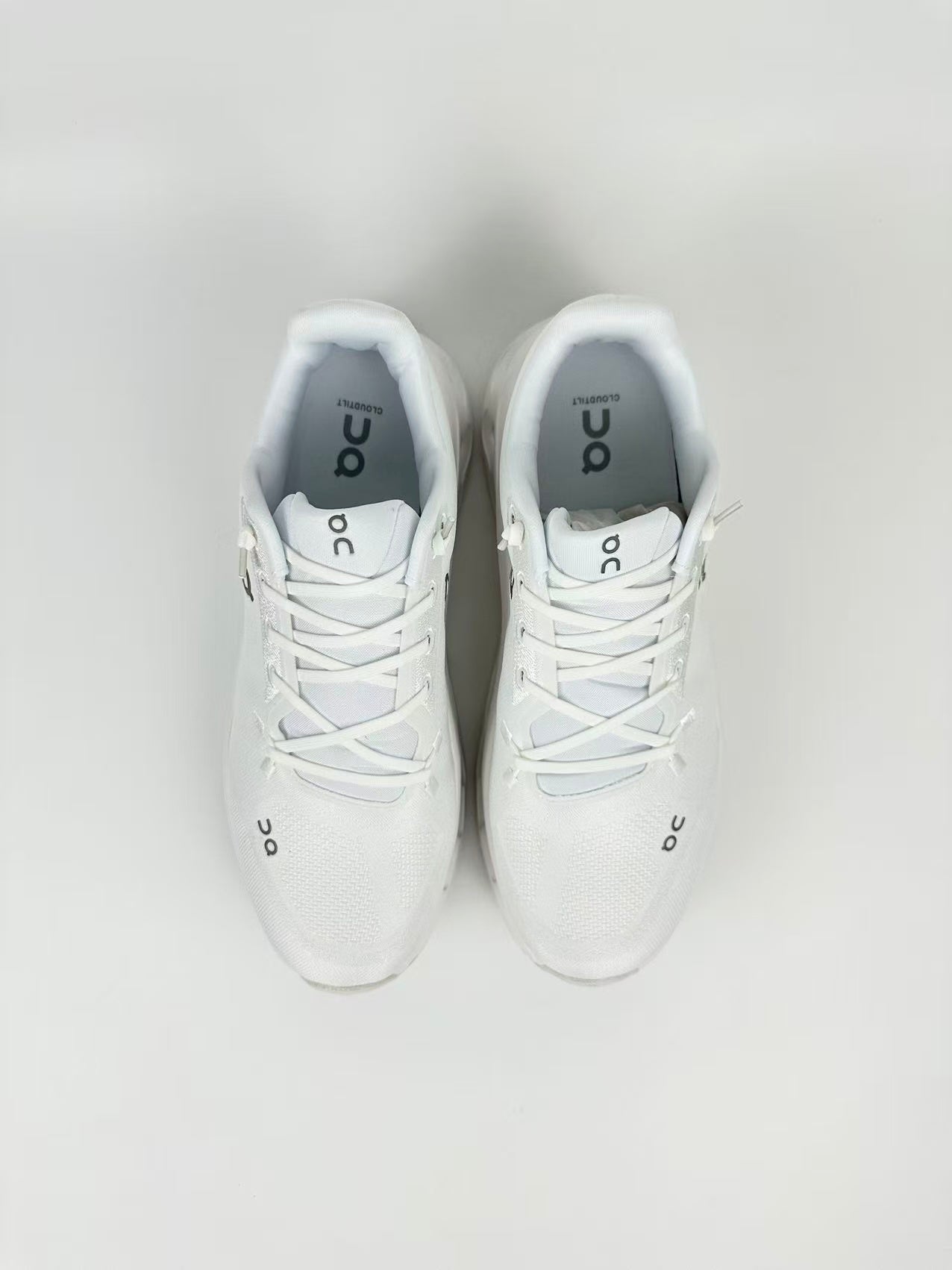 On Running Cloudtilt White