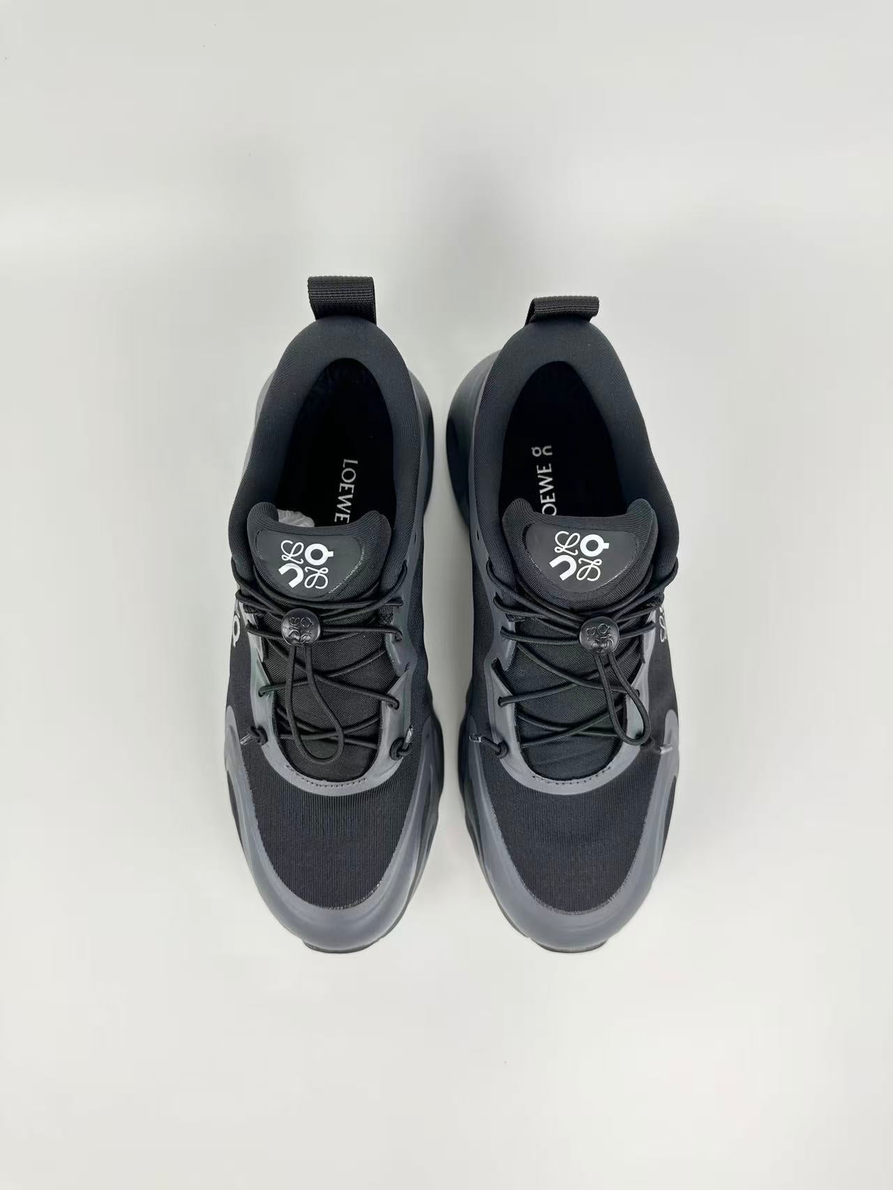 On Cloundsolo X LOEWE Black