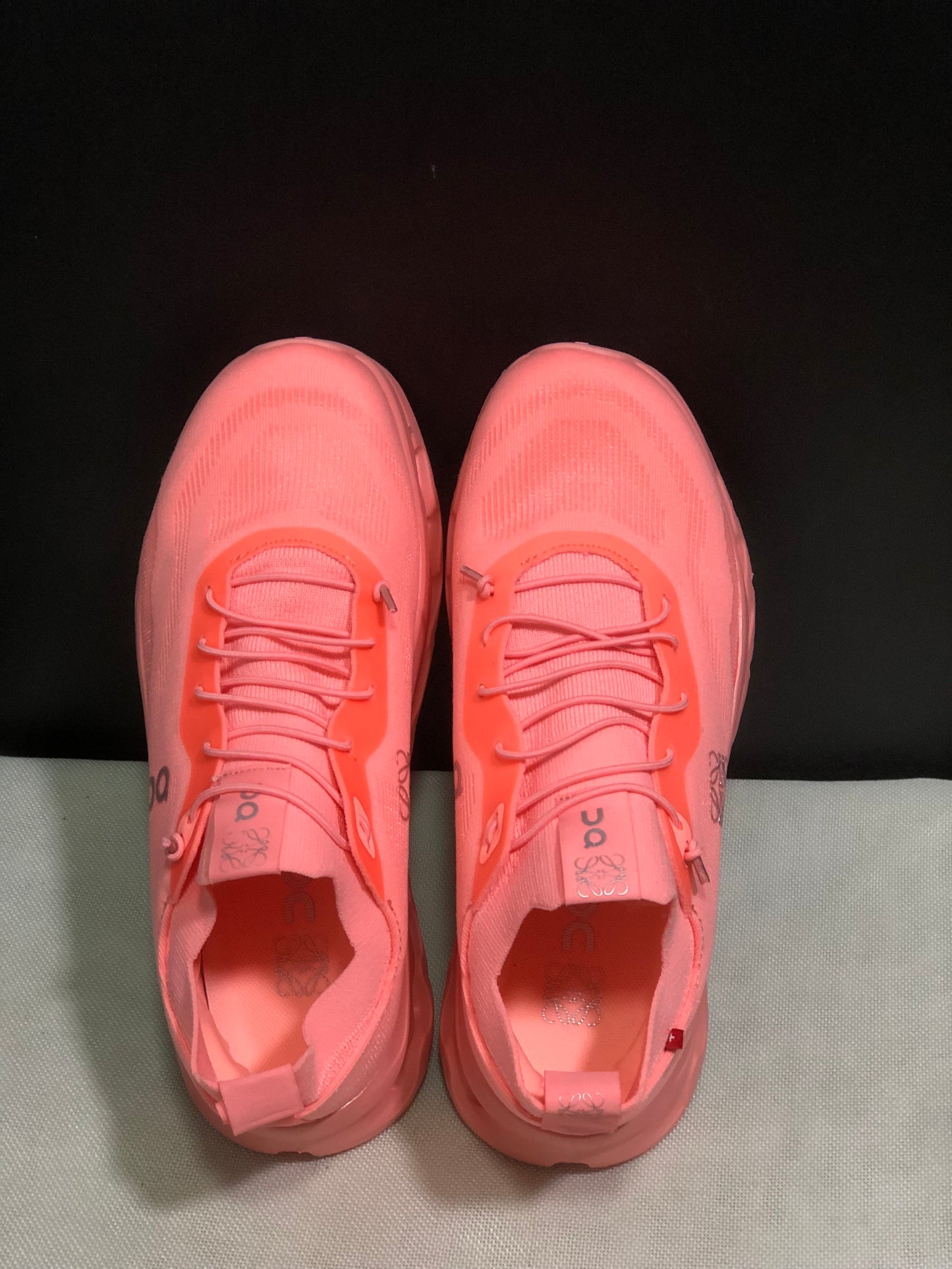 On Running Cloudtilt X LOEWE Pink