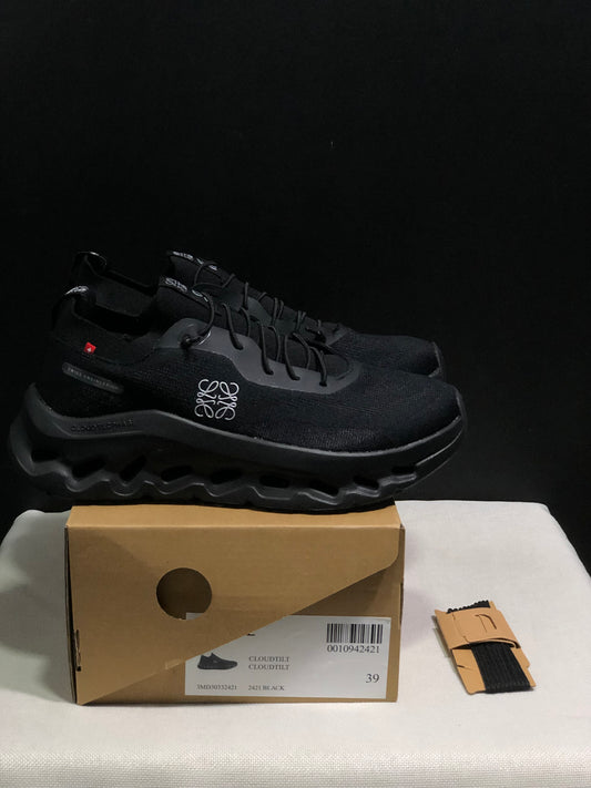 On Running Cloudtilt X LOEWE Black