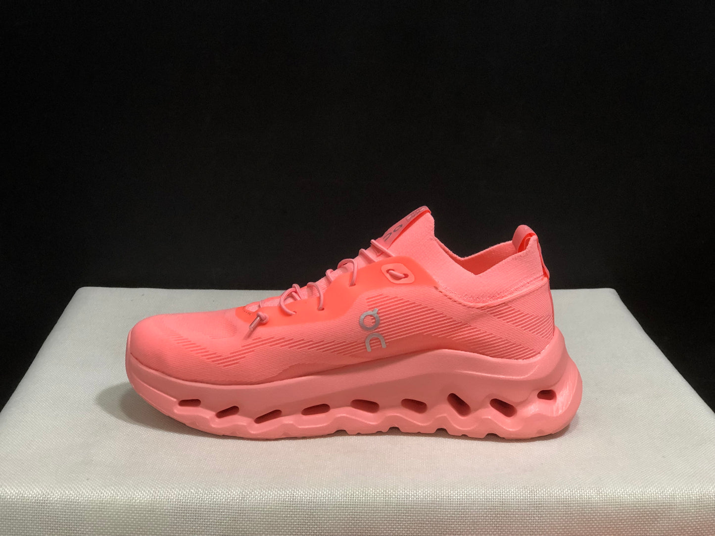 On Running Cloudtilt X LOEWE Pink