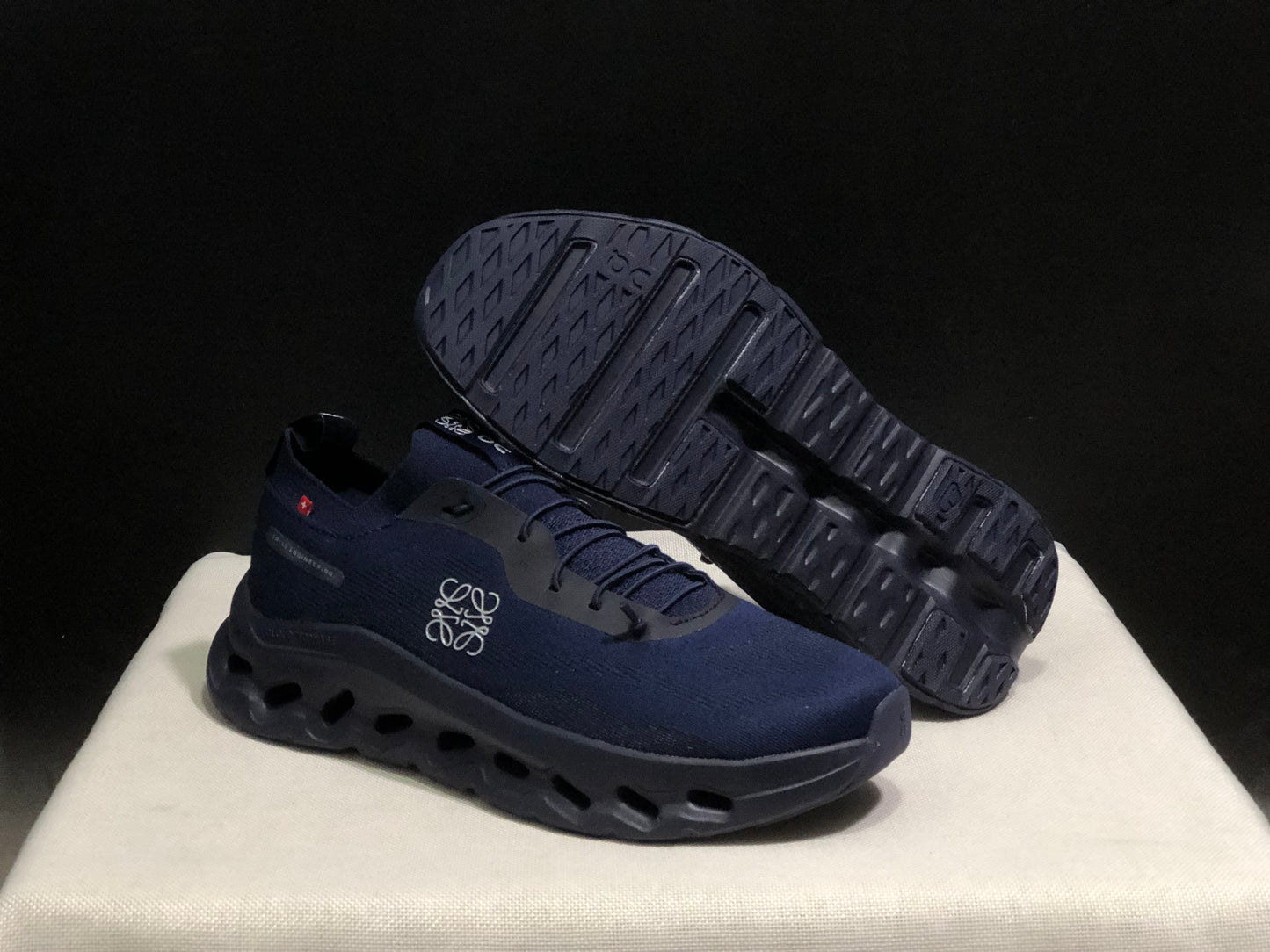 On Running Cloudtilt X LOEWE Blue