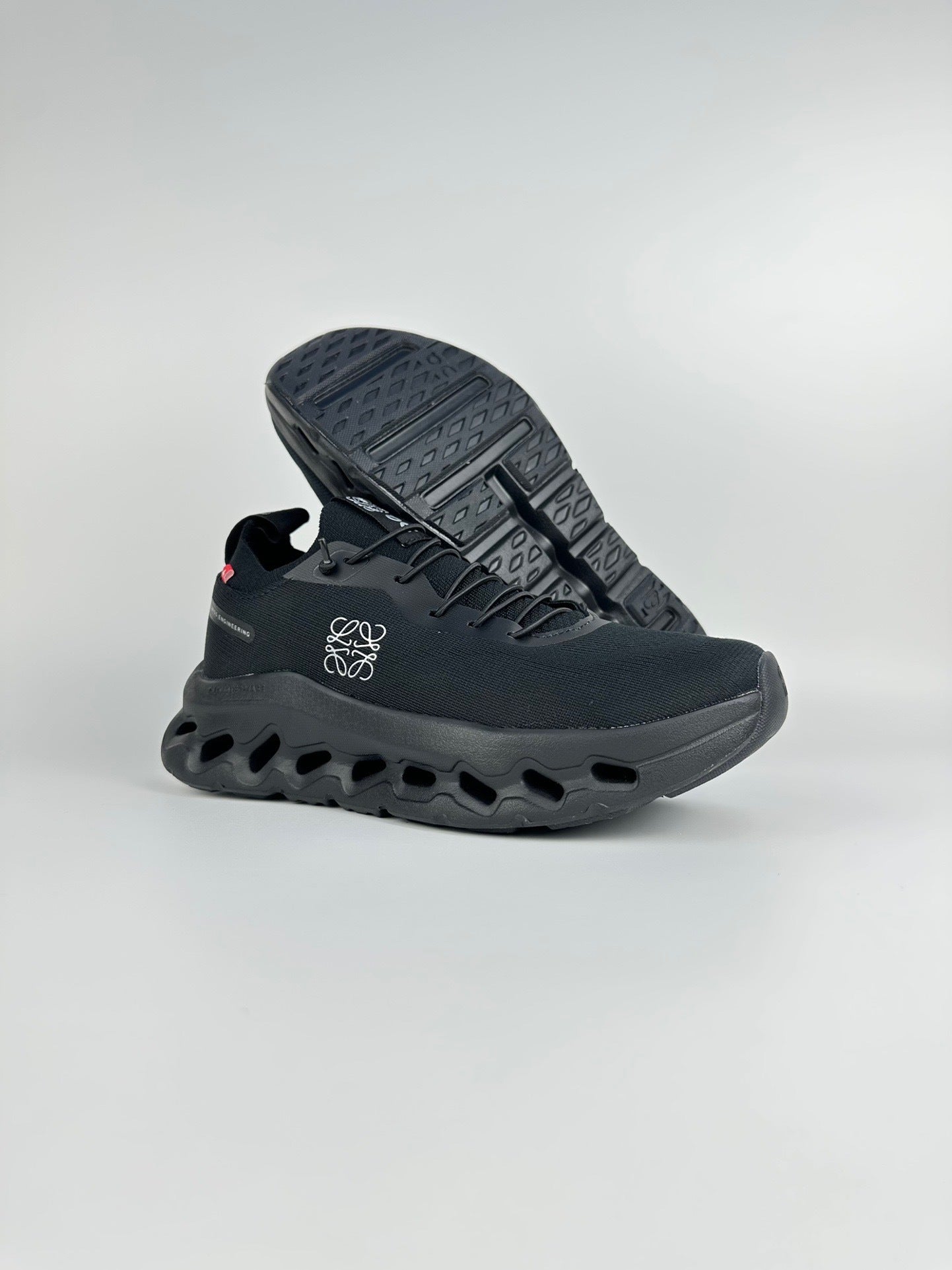 On Sneakers Cloudtilt X LOEWE Black