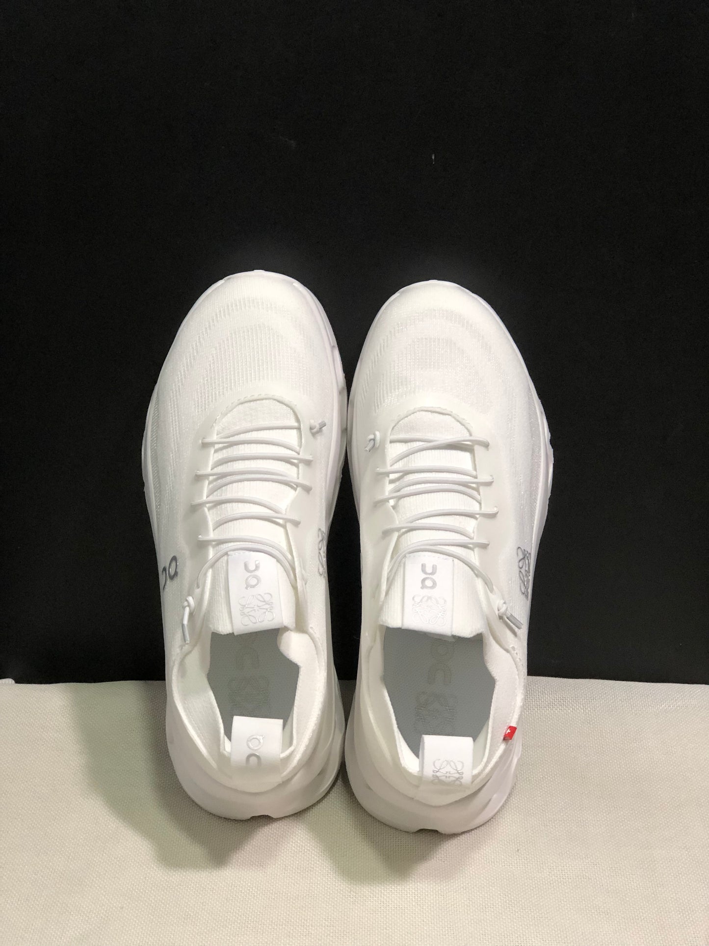 On Running Cloudtilt X LOEWE White