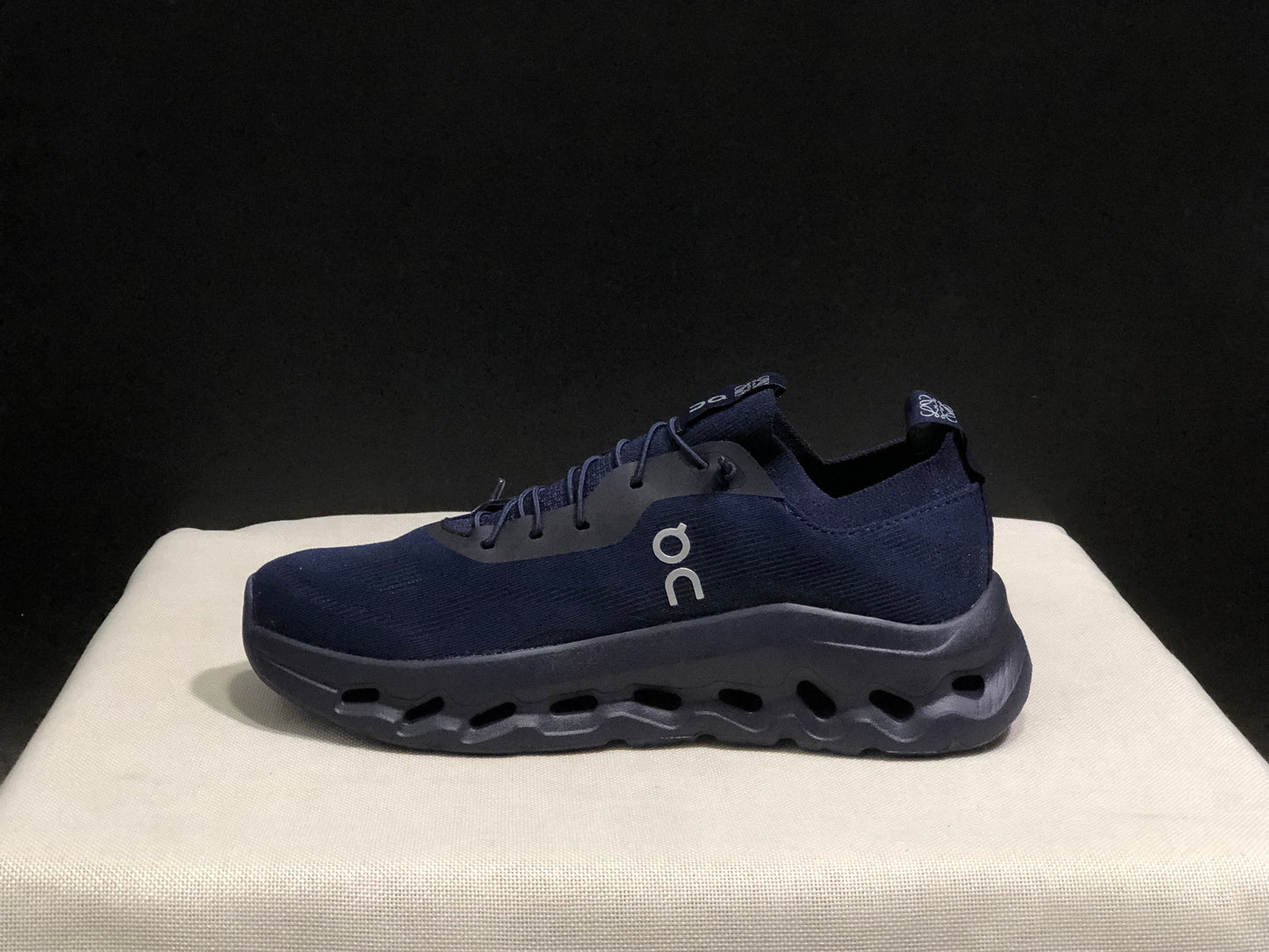 On Running Cloudtilt X LOEWE Blue
