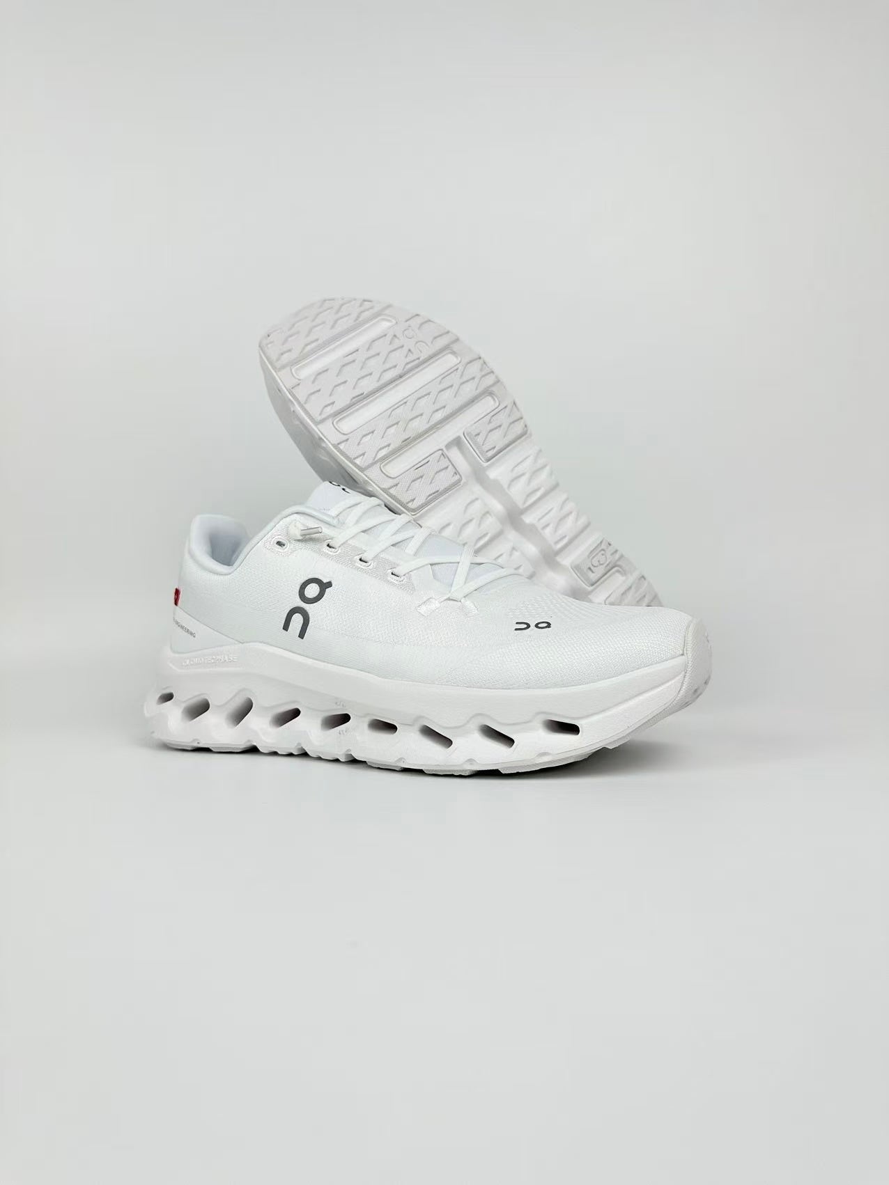 On Running Cloudtilt White