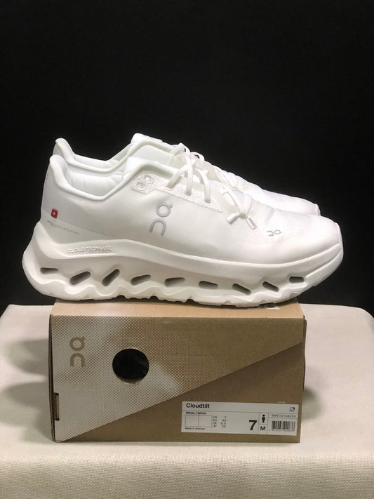 On Cloudtilt Triple White